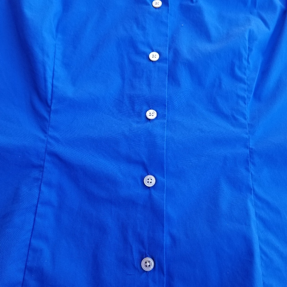 Harold's 2 Blue Button Up Sleeveless Top … - Picture 5 of 6